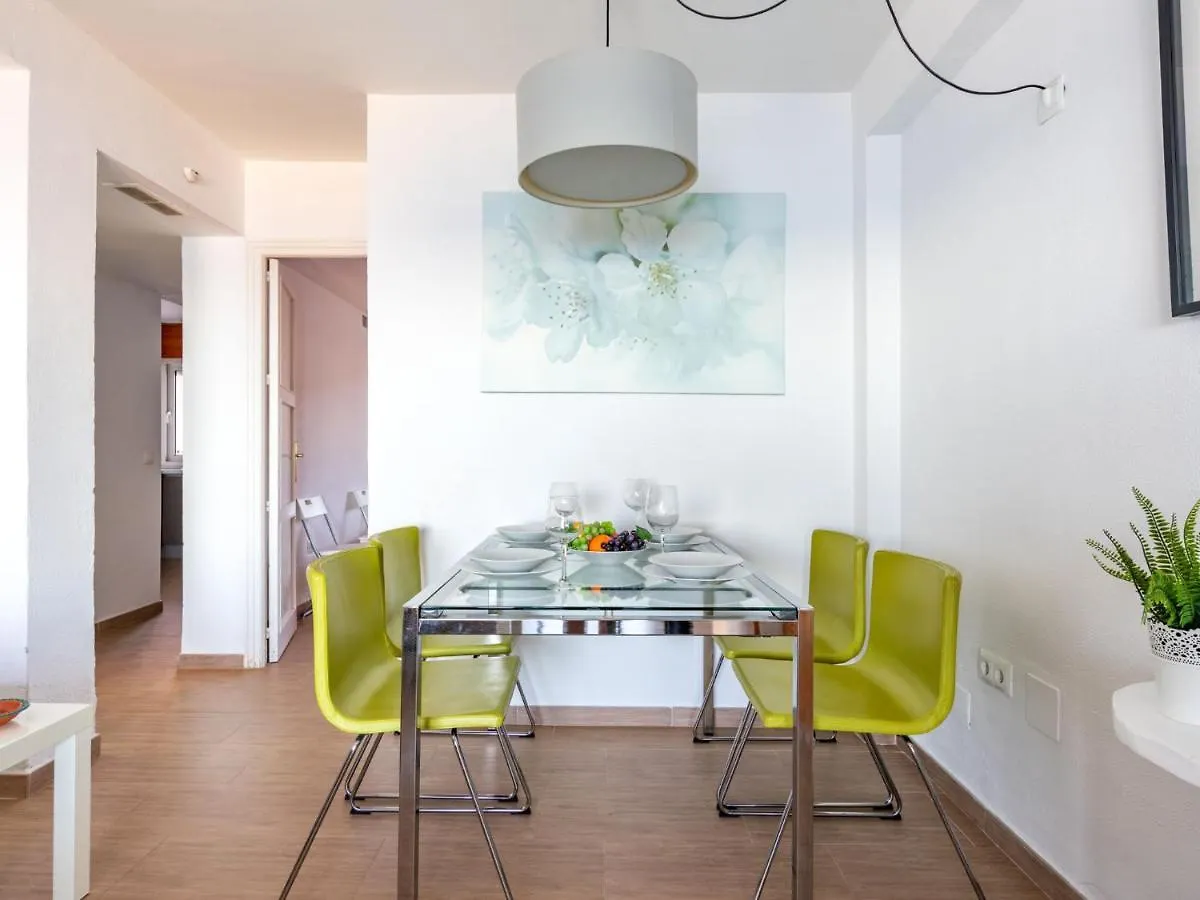 Apartment Apartamento Las Coronas By Interhome Torremolinos